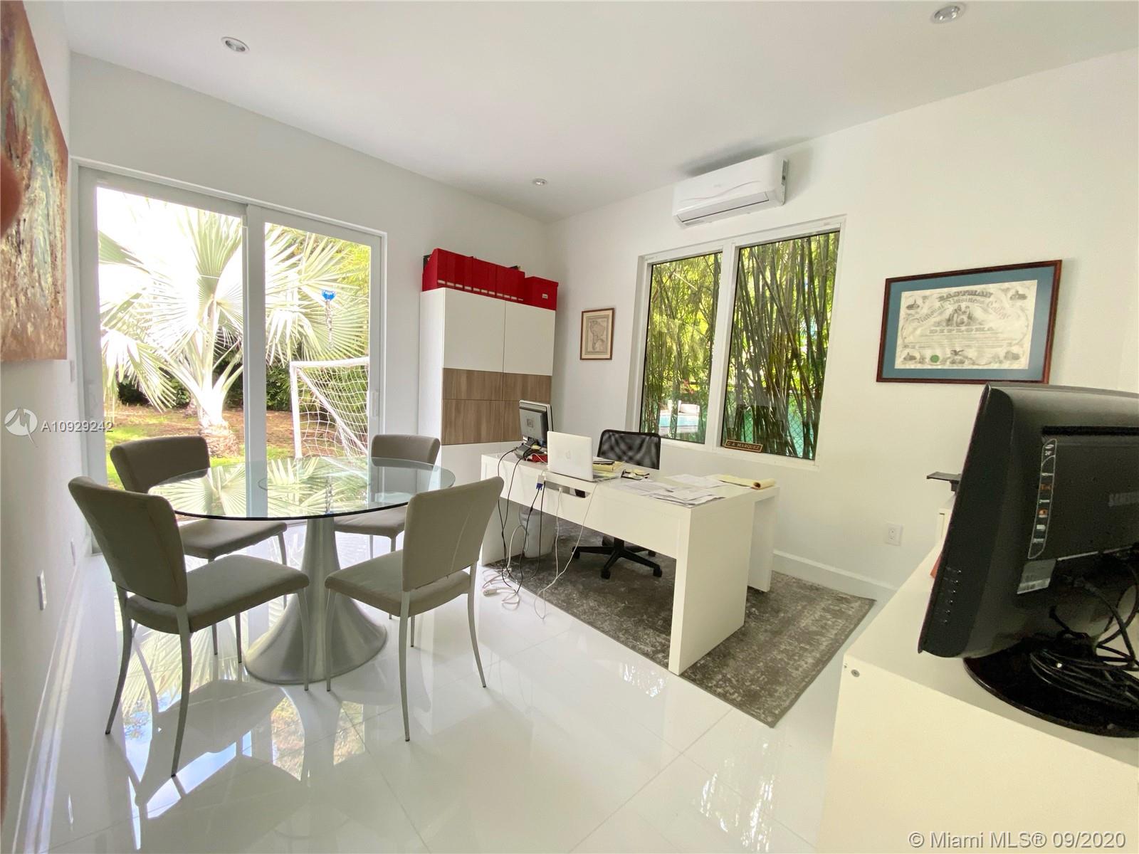 LEAFY WAY - Residential