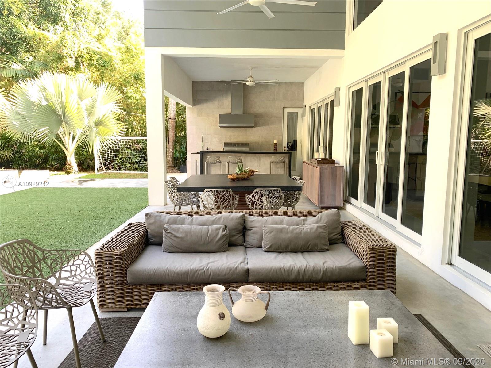 LEAFY WAY - Residential