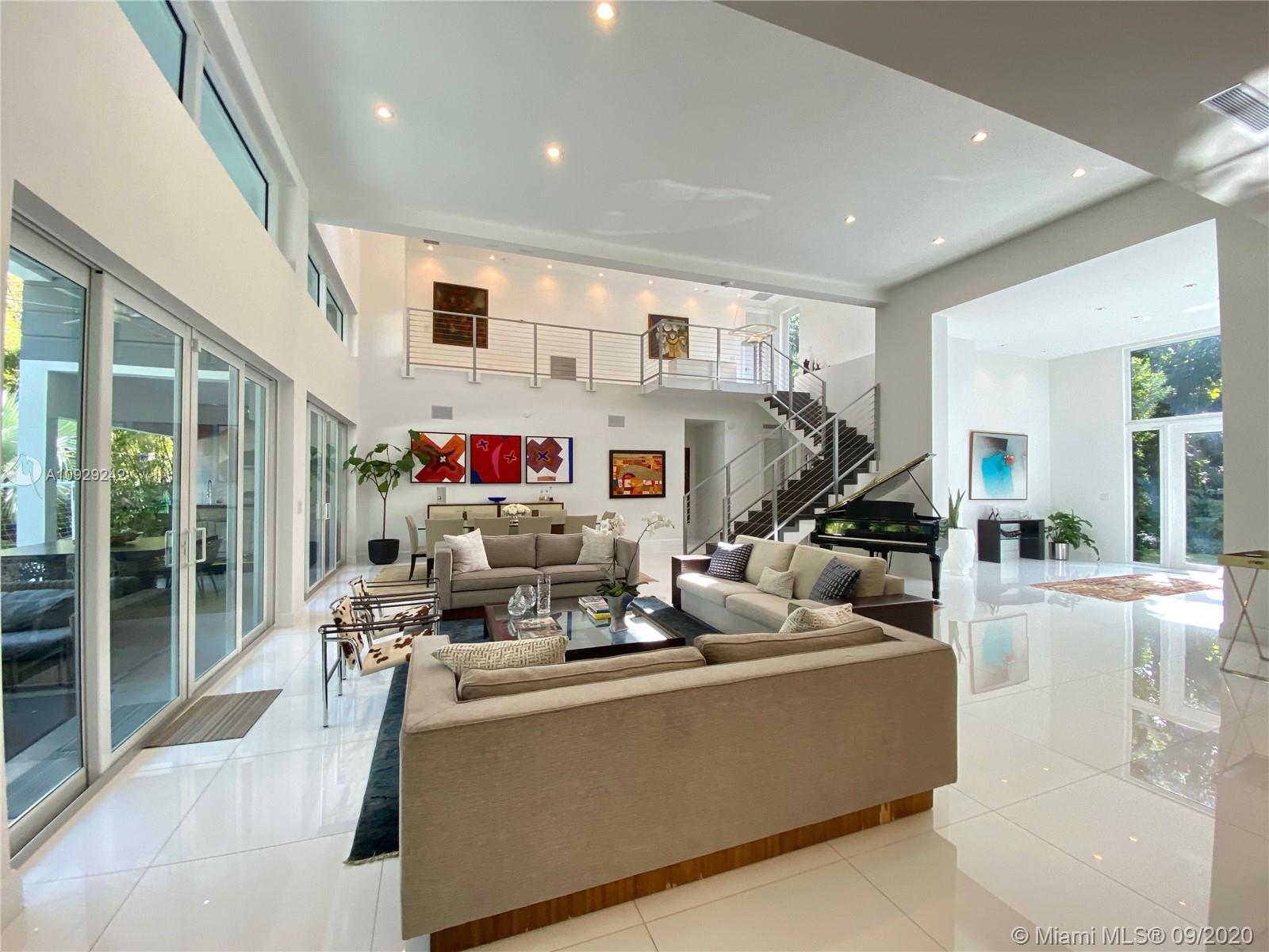 LEAFY WAY - Residential