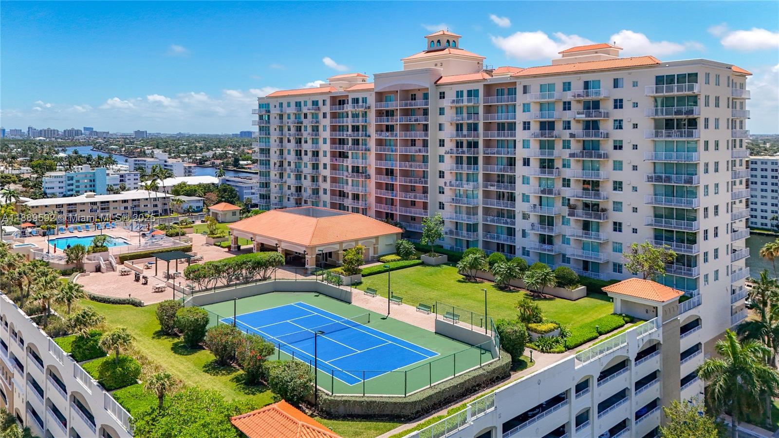 TIDES AT BRIDGESIDE SQUAR - Residential