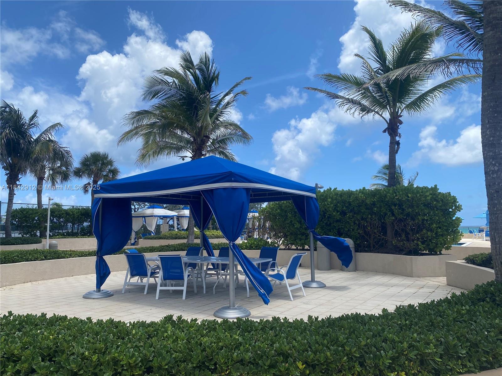 MALAGA TOWERS CONDO - Residential