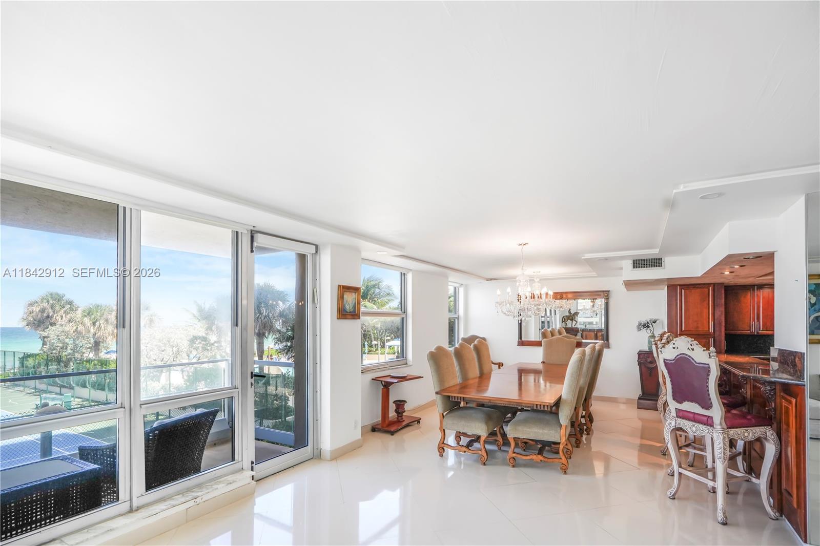 MALAGA TOWERS CONDO - Residential