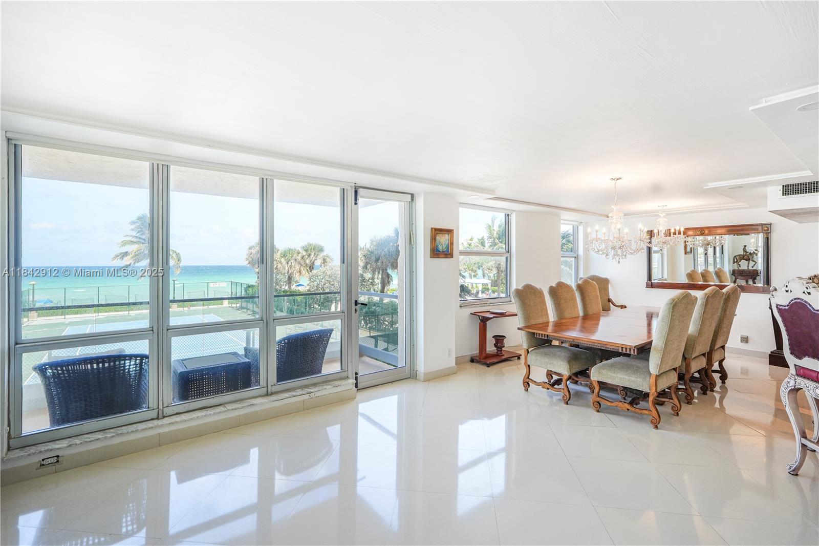 MALAGA TOWERS CONDO - Residential