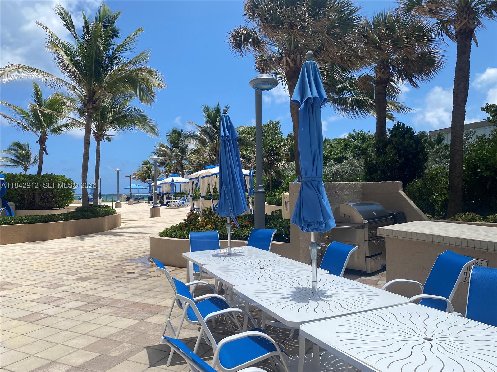 MALAGA TOWERS CONDO - Residential