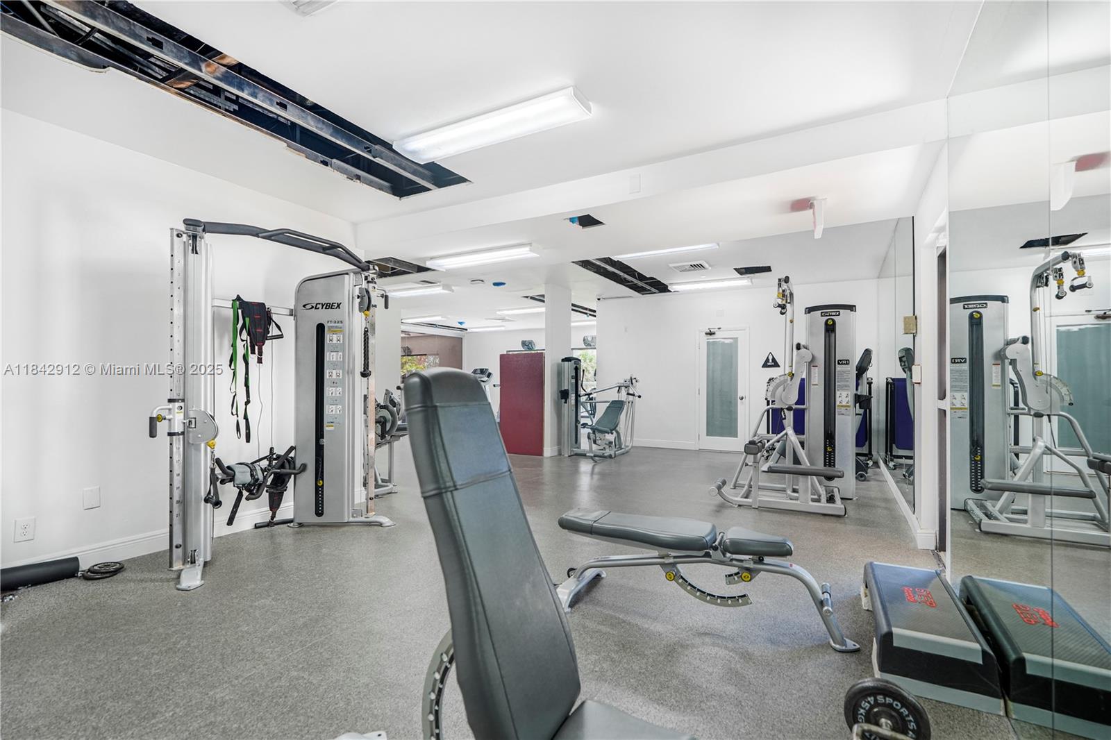 MALAGA TOWERS CONDO - Residential