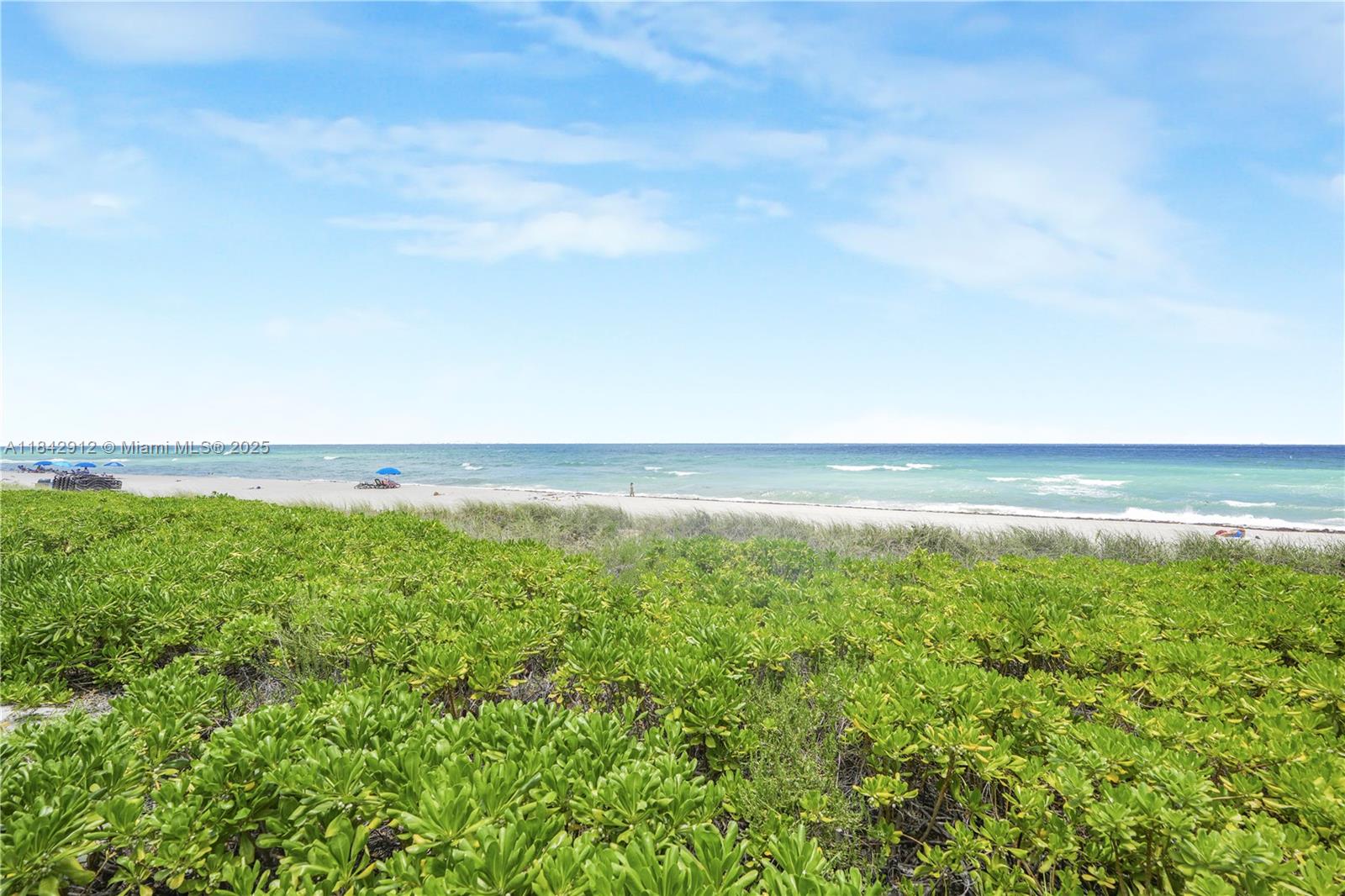 MALAGA TOWERS CONDO - Residential