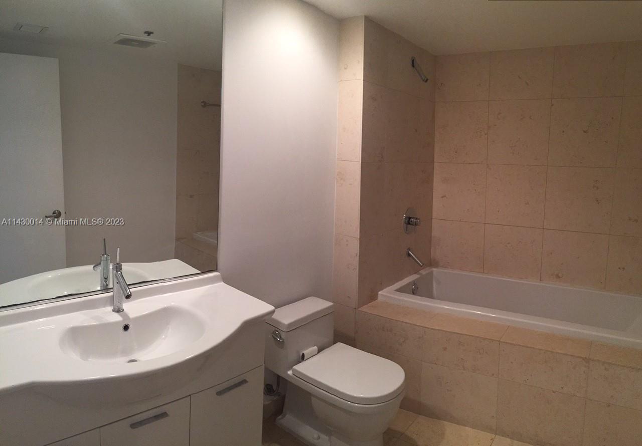 ICONBRICKELL CONDO NO 1 - Residential Lease