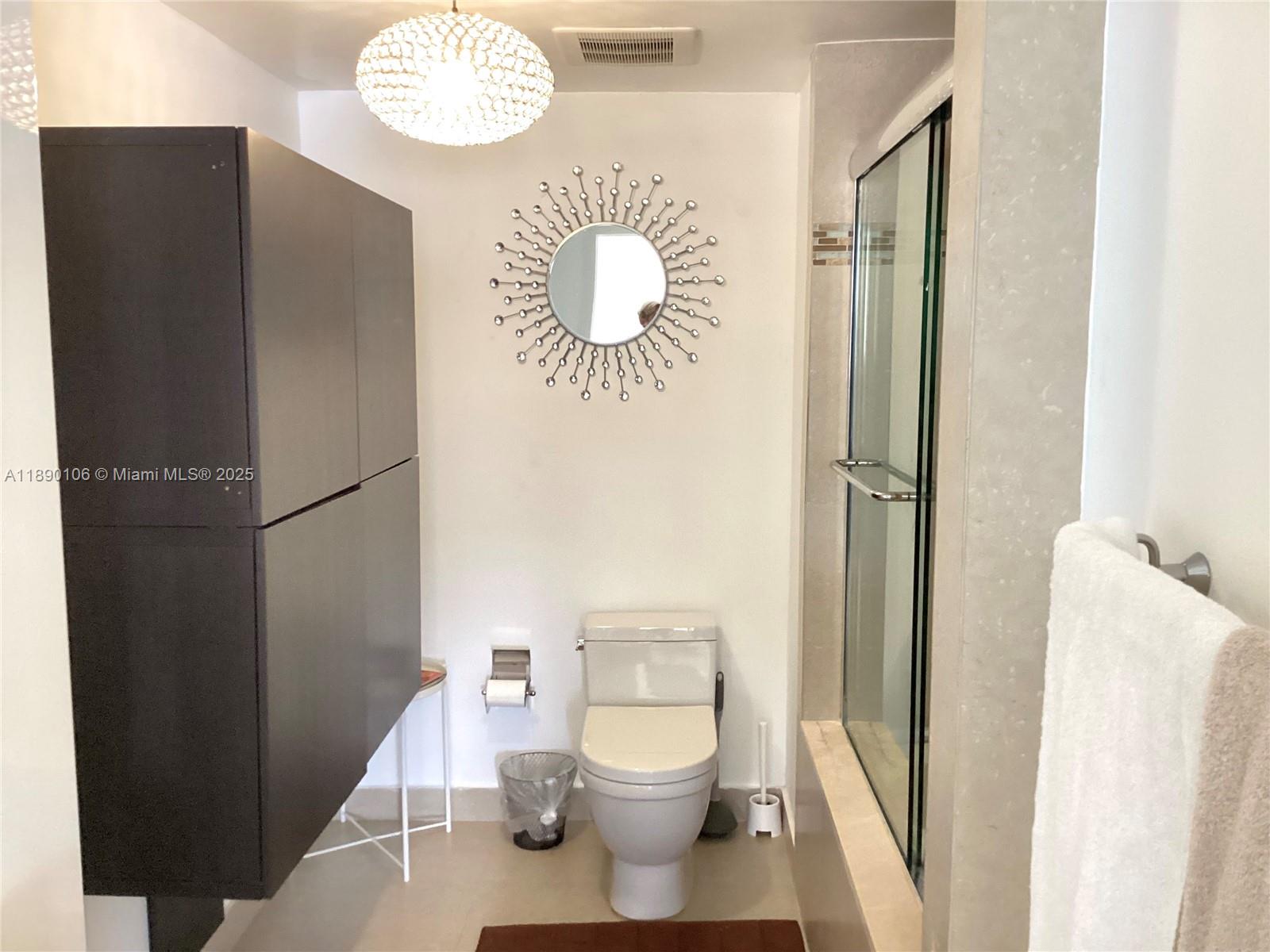 POINCIANA IS YT & RCQ CLU - Residential Lease