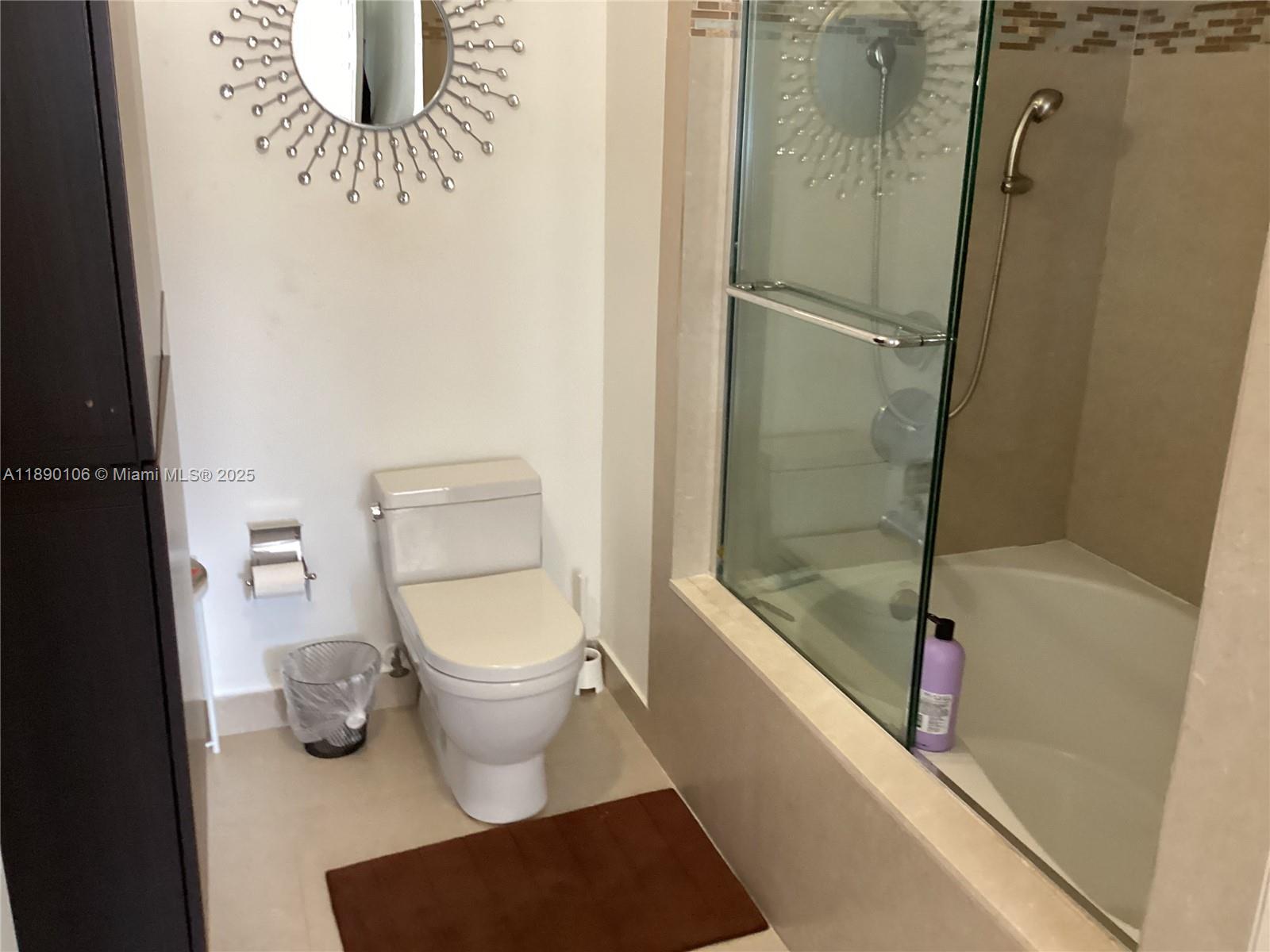 POINCIANA IS YT & RCQ CLU - Residential Lease