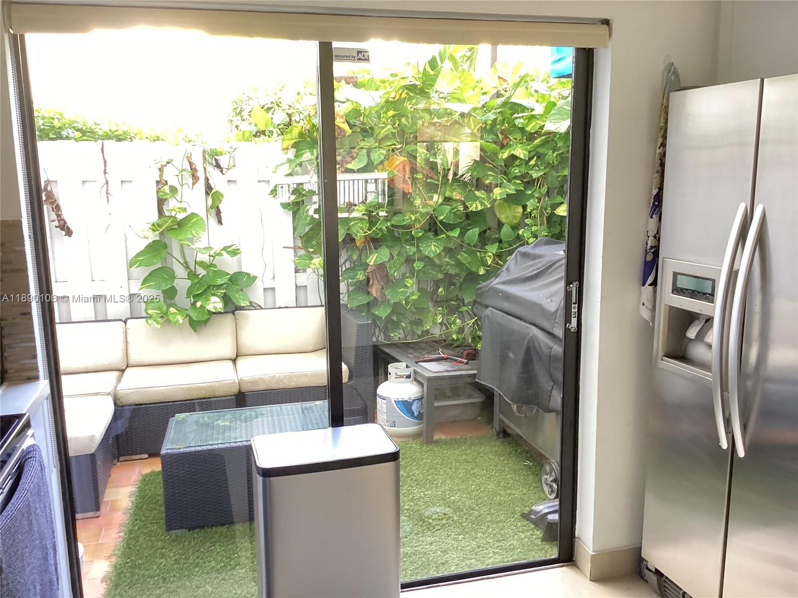 POINCIANA IS YT & RCQ CLU - Residential Lease
