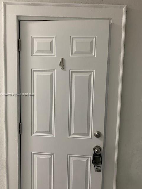 LAWRENCE ESTATE LAND CO - Residential Lease