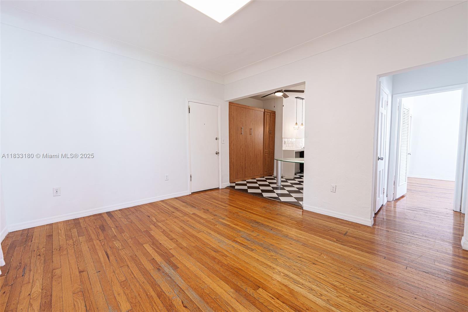 1351 Meridian Ave 10
