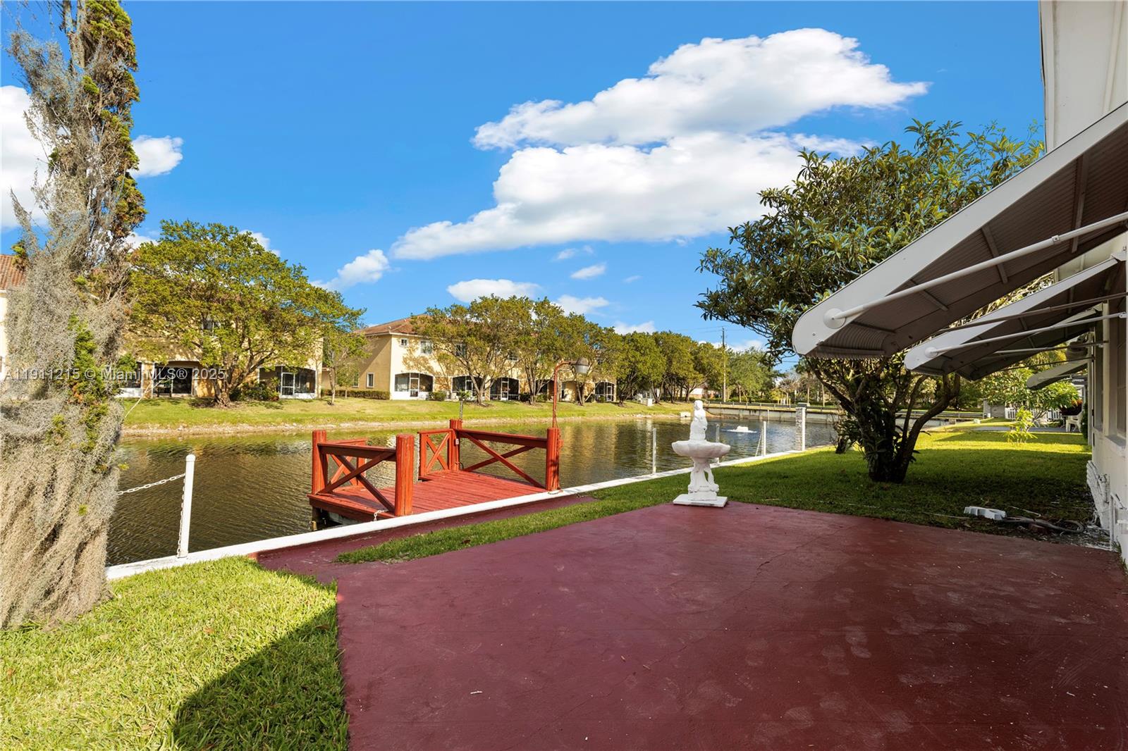 MAINLANDS OF TAMARAC LAKE - Residential