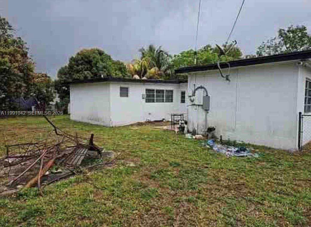 BUNCHE PARK - Residential