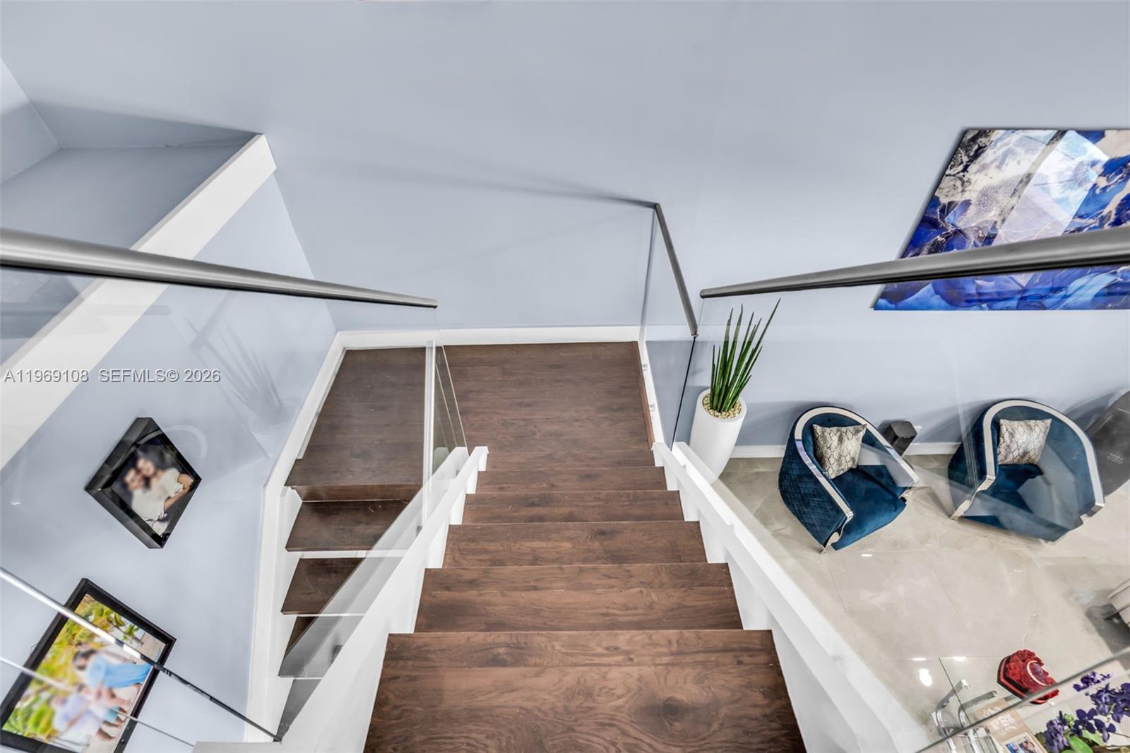 COUNTRY LAKE MANORS SEC 2 - Residential