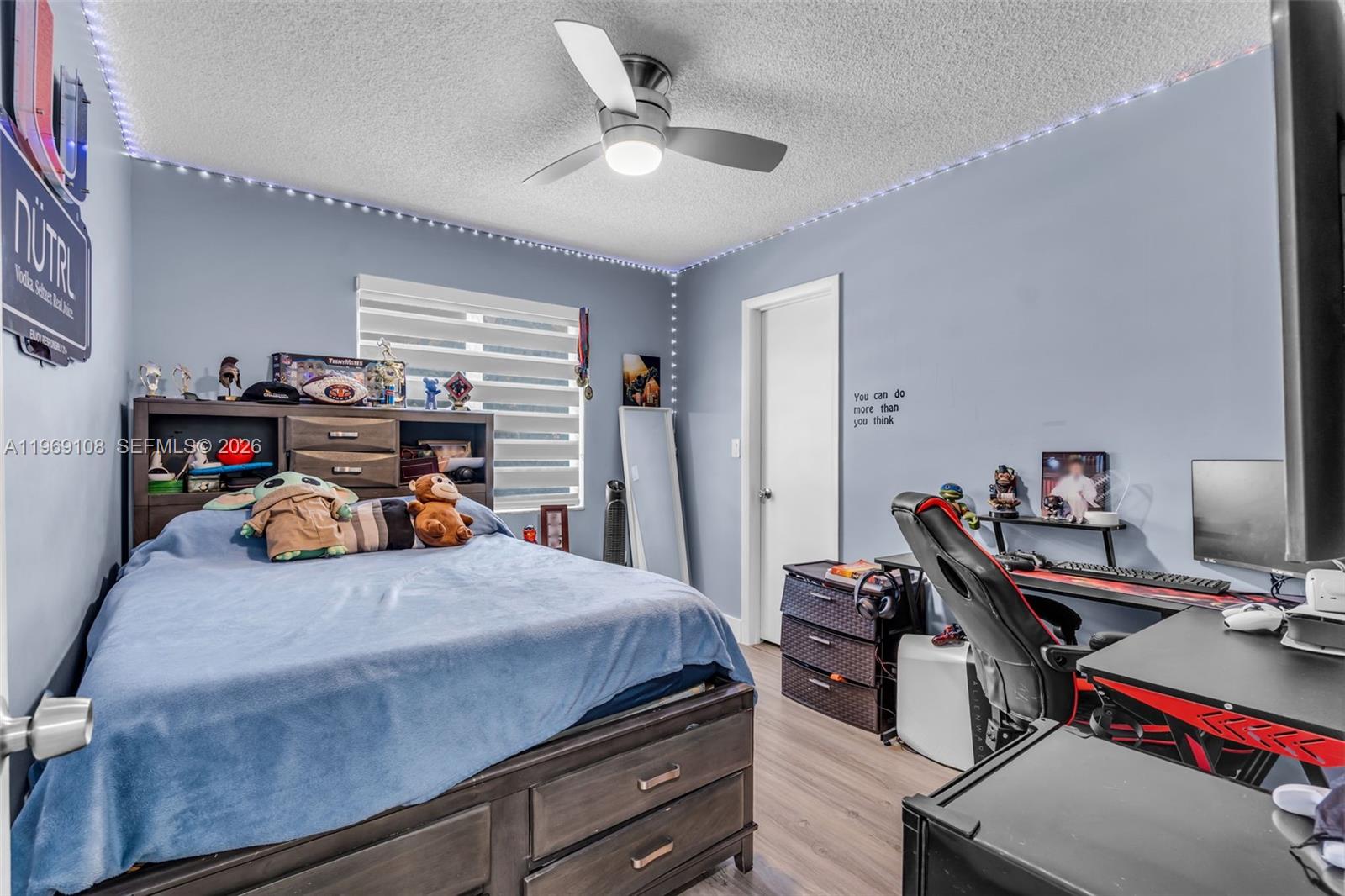 COUNTRY LAKE MANORS SEC 2 - Residential