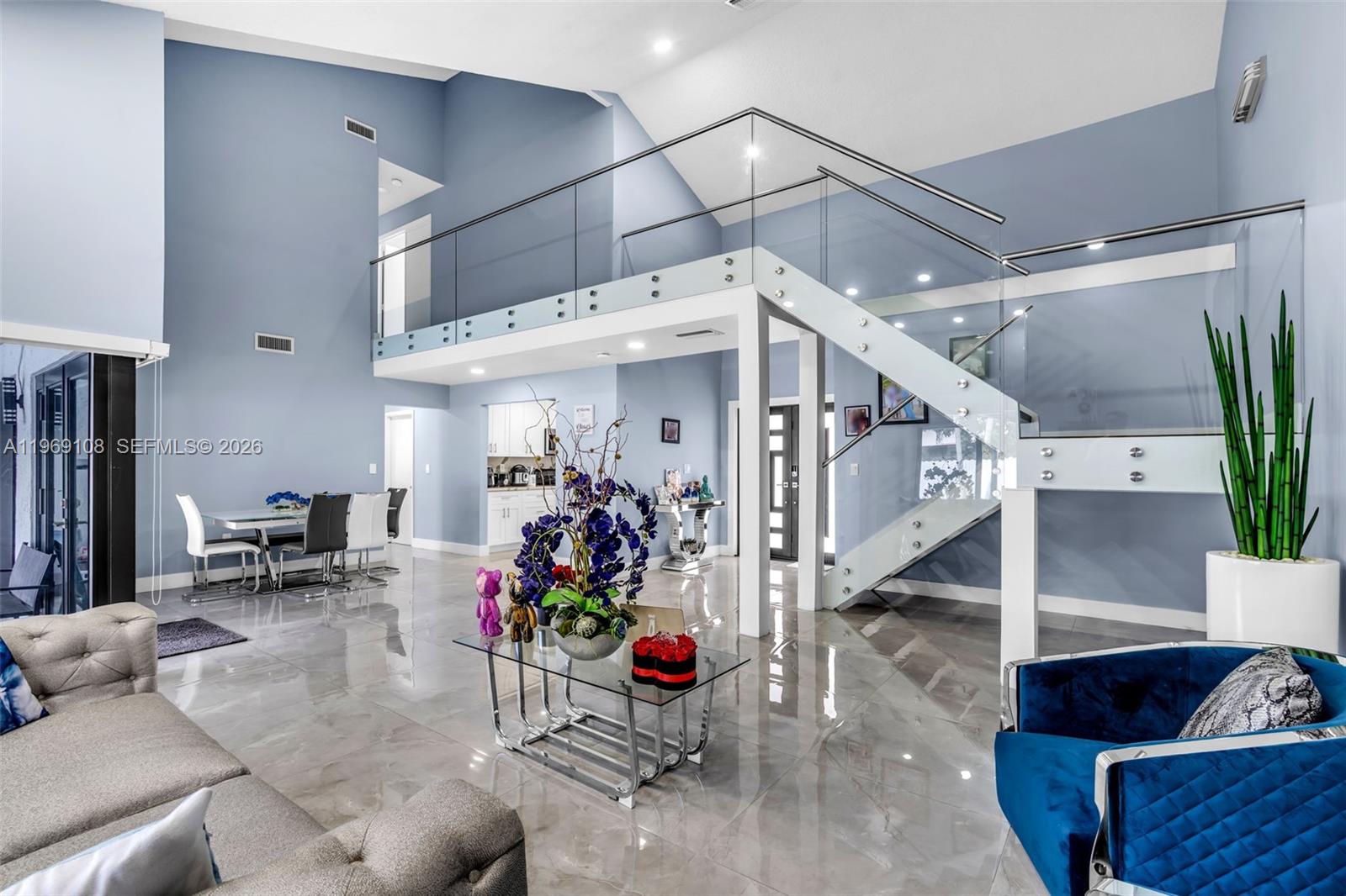 COUNTRY LAKE MANORS SEC 2 - Residential