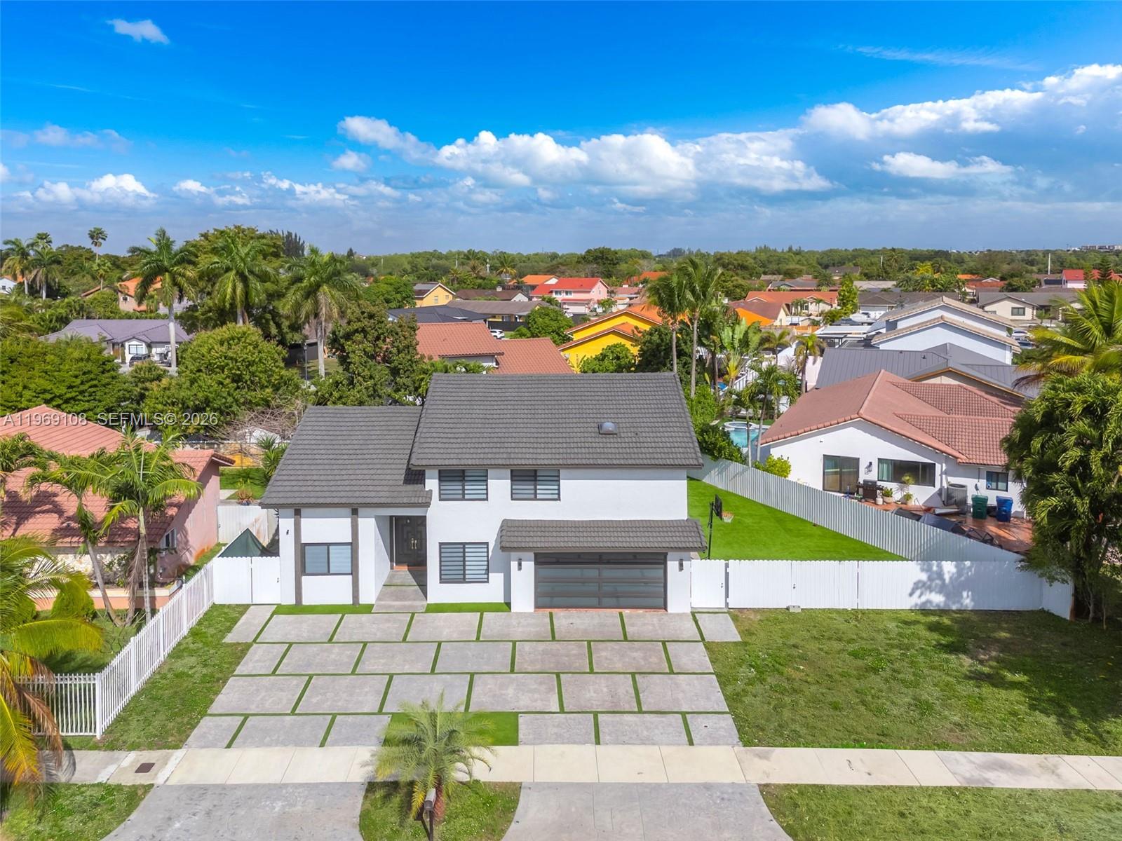 COUNTRY LAKE MANORS SEC 2 - Residential