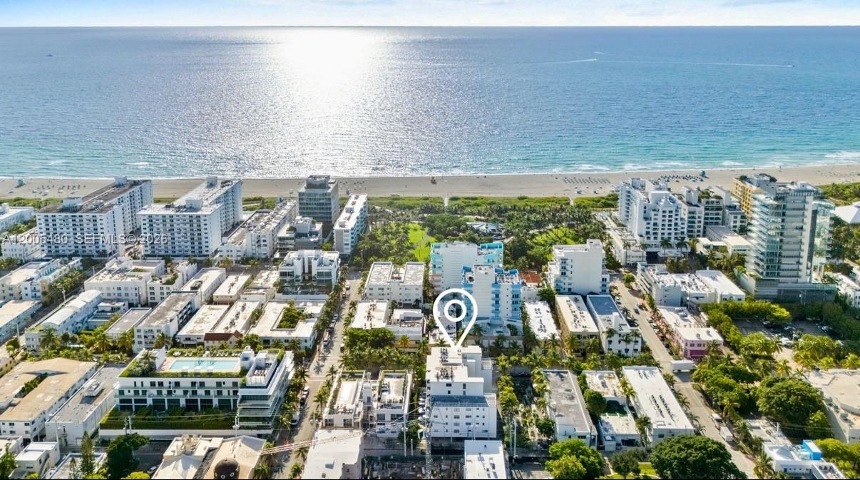 240 Collins Ave 4G