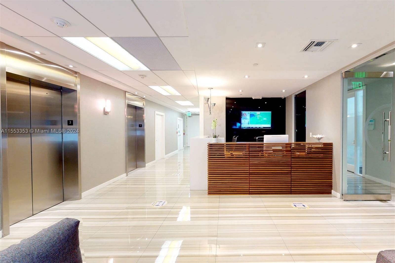 AMAZING FLEXIBLE TURNKEY OFFICE SUITES IN THE HEART OF DOWNTOWN MIAMI!! Suite#335 has 95 SqFt., is located in Chase Bank Building. Fully Furnished Interior Corner for 1 person. Private Flexible office suites are available in different sizes, with modern furniture and common areas full of amenities! Includes Fiber optics- Internet - Security- Fully equipped kitchen - Lounge- Conference Rooms - Bilingual Receptionist -Training rooms - Coffee bar - AND MUCH MORE!! co-working membership and virtual offices available too. Long and short terms leases. Move in the day you sign!!!