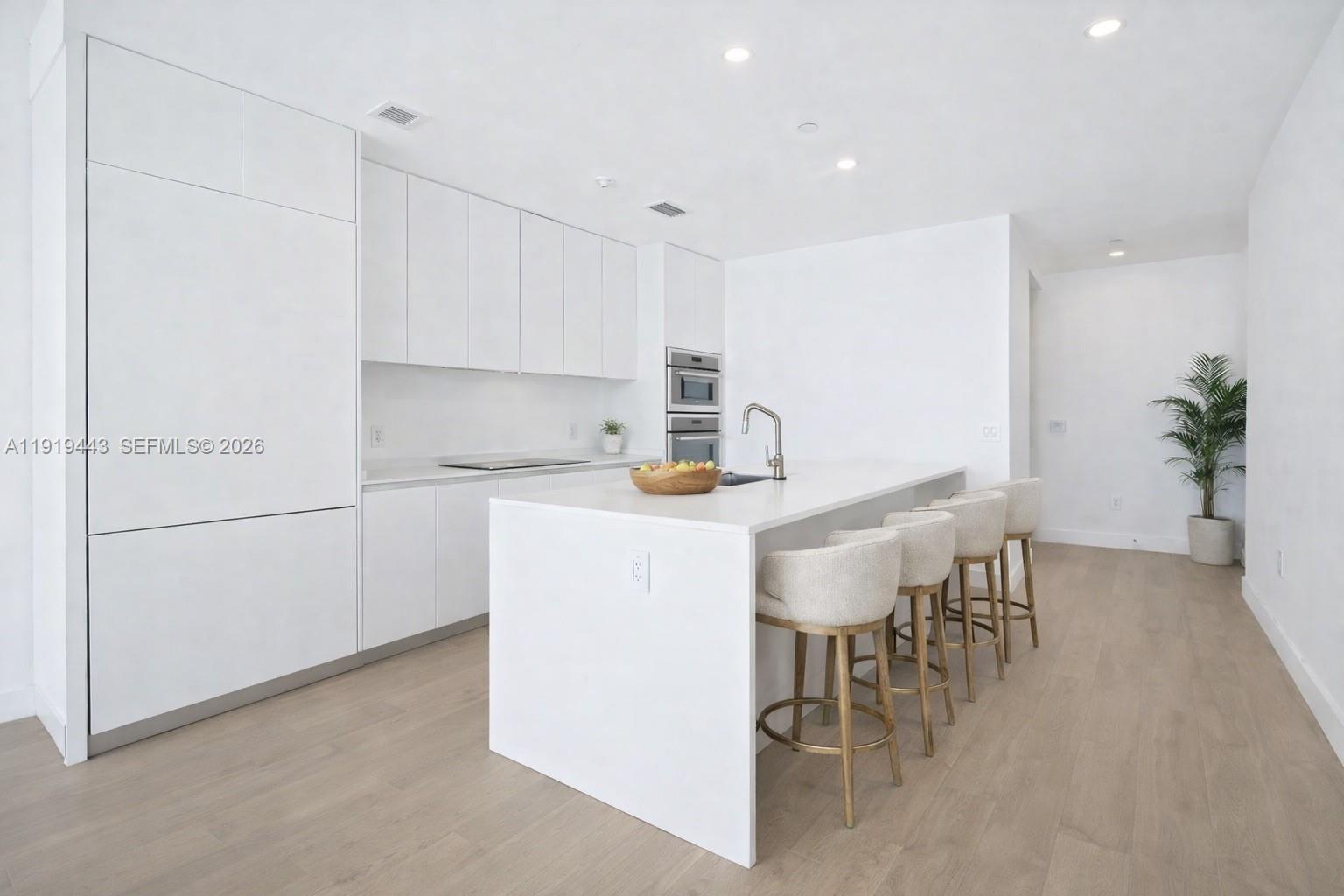 700 NE 24 Street 805