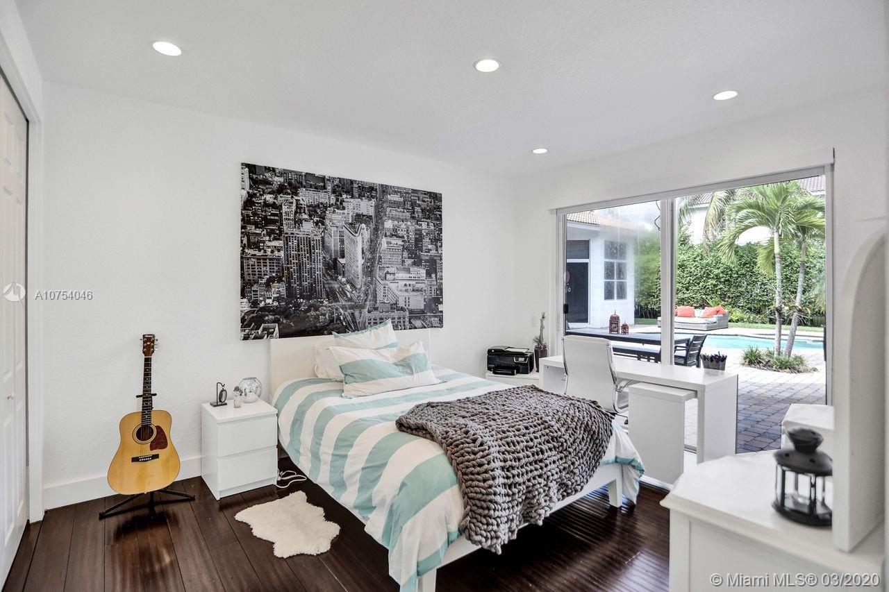 Victoria Isle - Residential