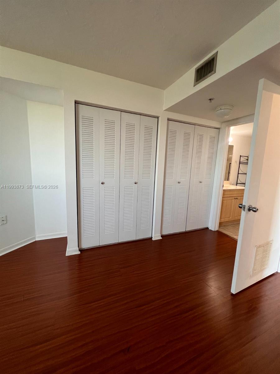 THE CITADEL CONDO - Residential