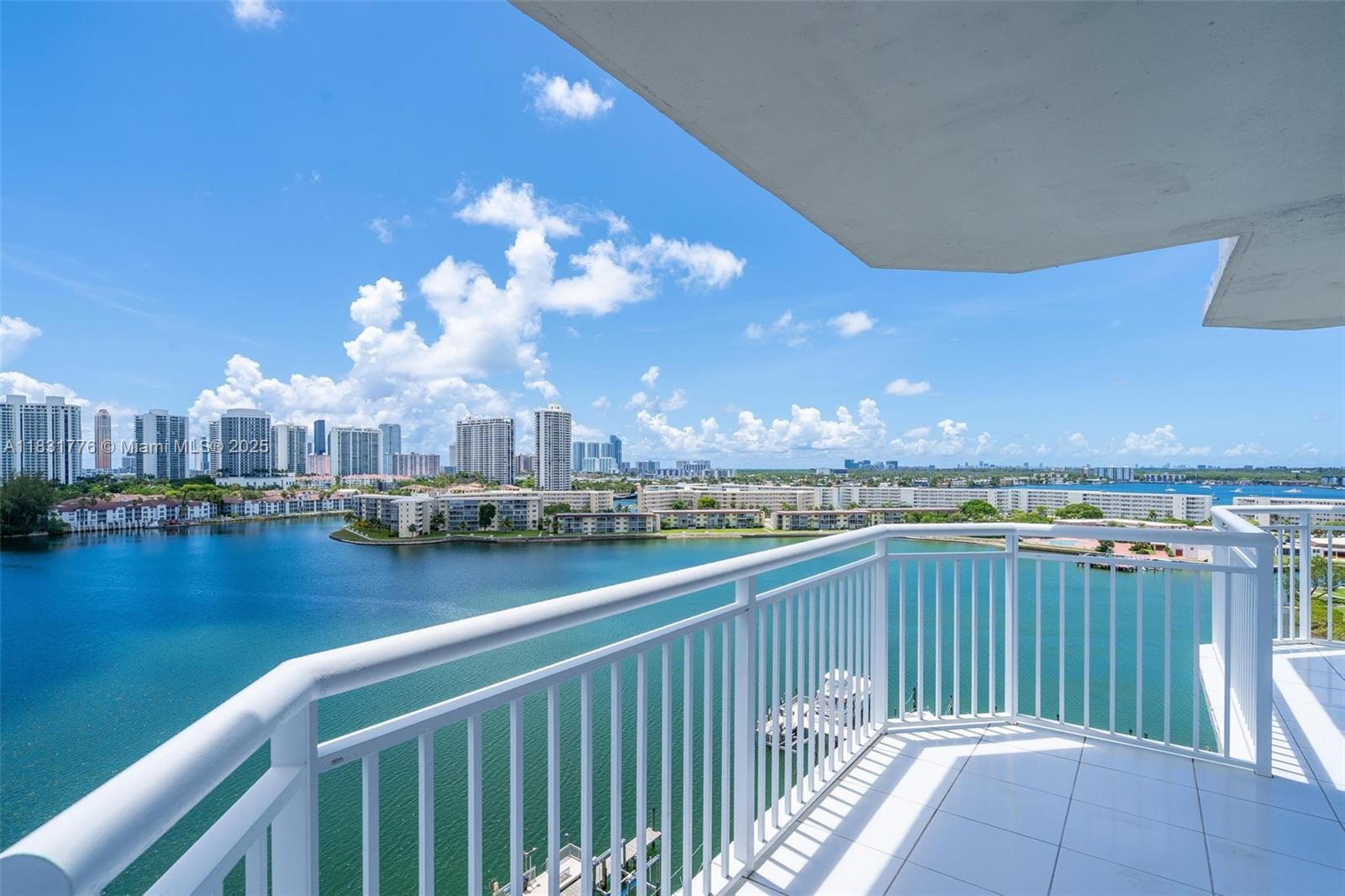 18081 Biscayne Blvd 1205