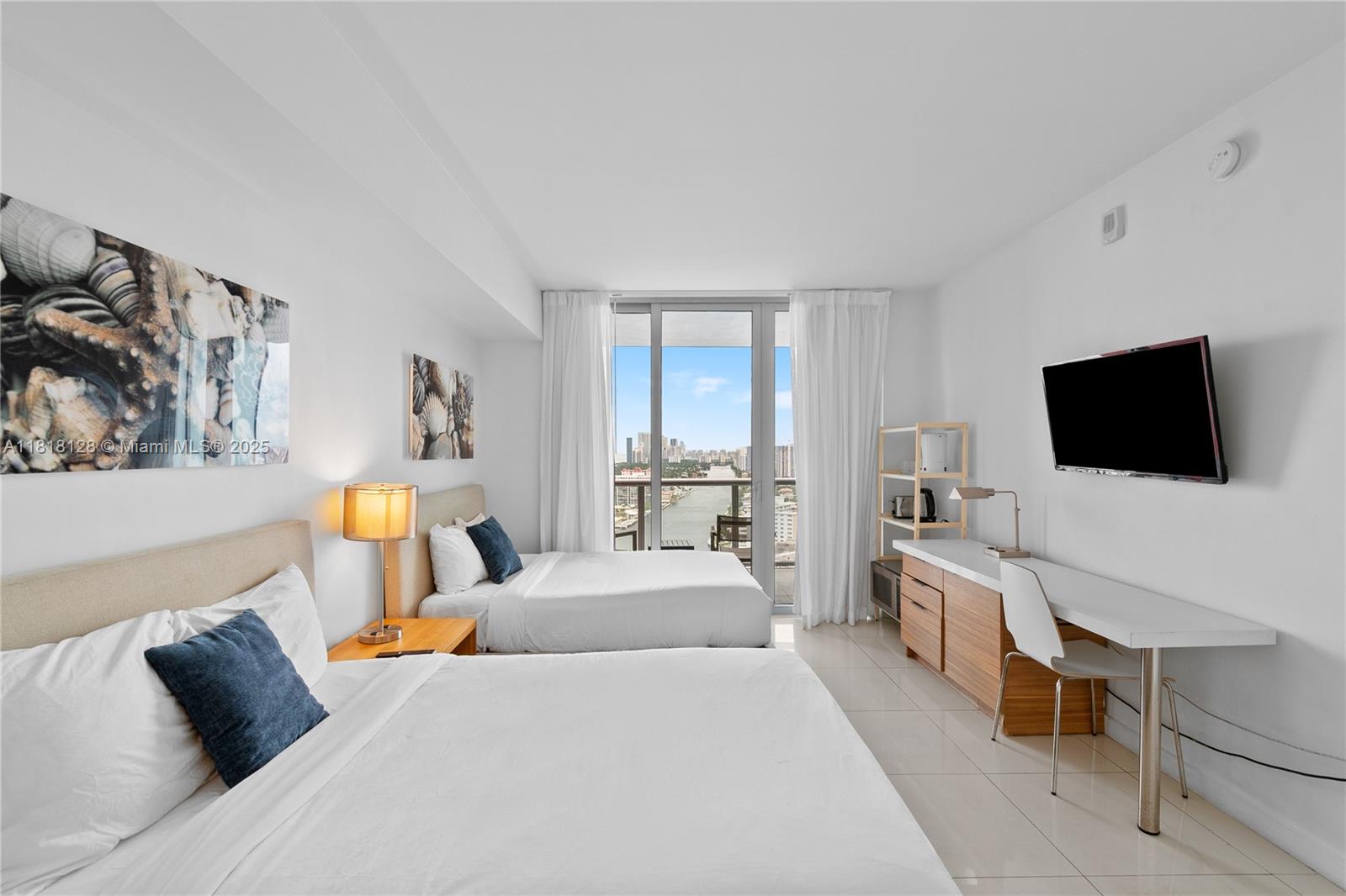 BEACHWALK CONDOMINIUM - Residential