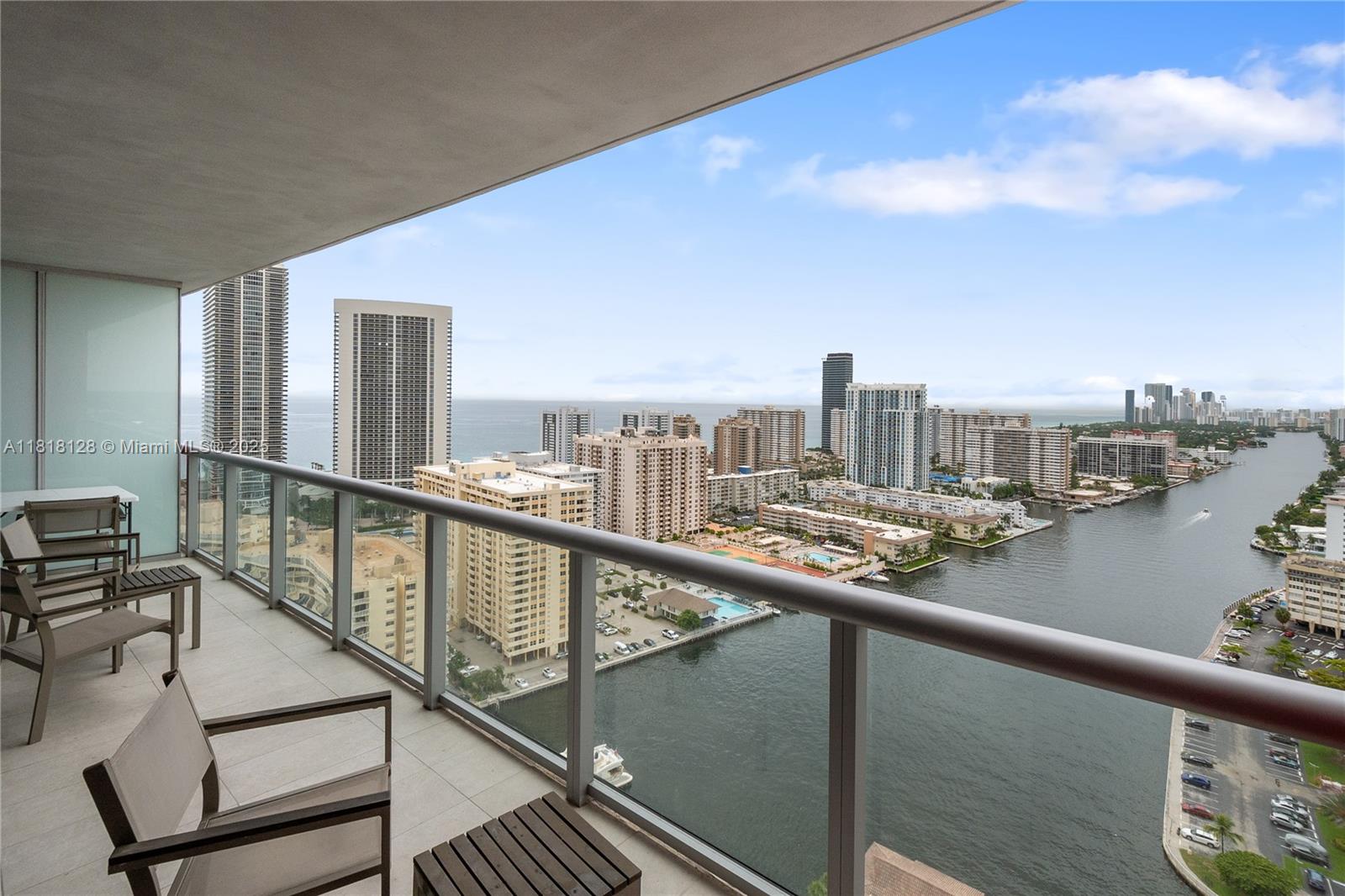 BEACHWALK CONDOMINIUM - Residential