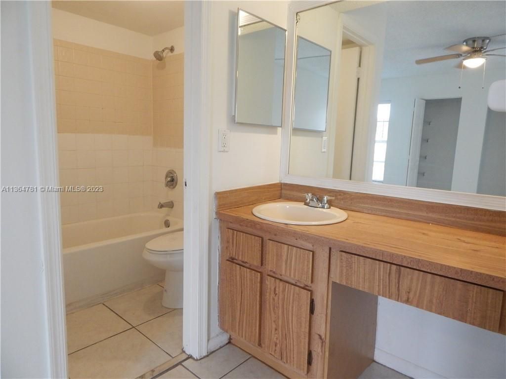 Photo of 10149 Twin Lakes Dr #2-B, Coral Springs, FL 33071 (MLS # A11364781)