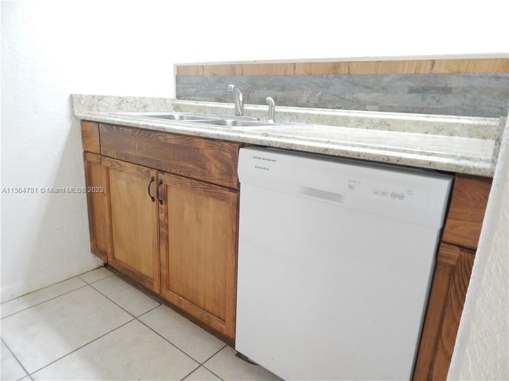 Photo of 10149 Twin Lakes Dr #2-B, Coral Springs, FL 33071 (MLS # A11364781)