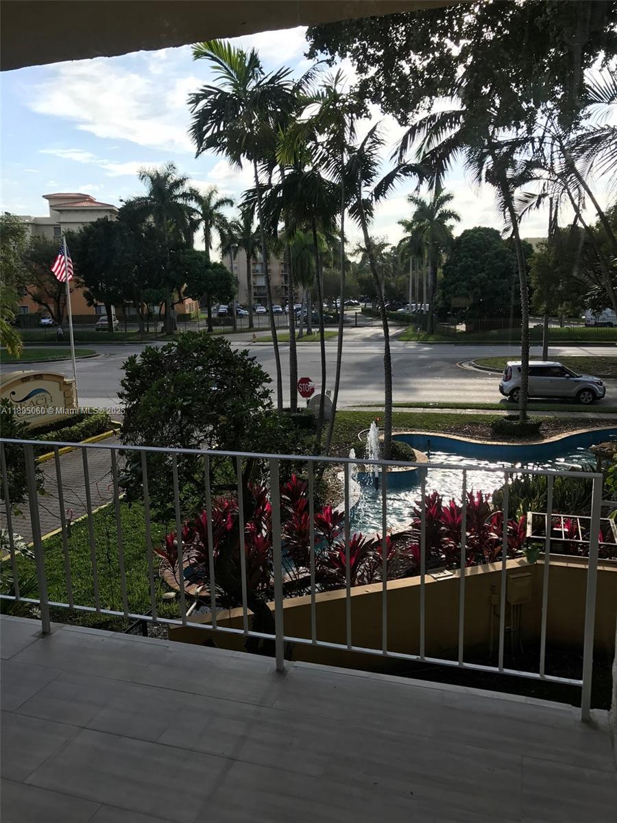 THE BEACH CLUB FONTAINEBL - Residential Lease