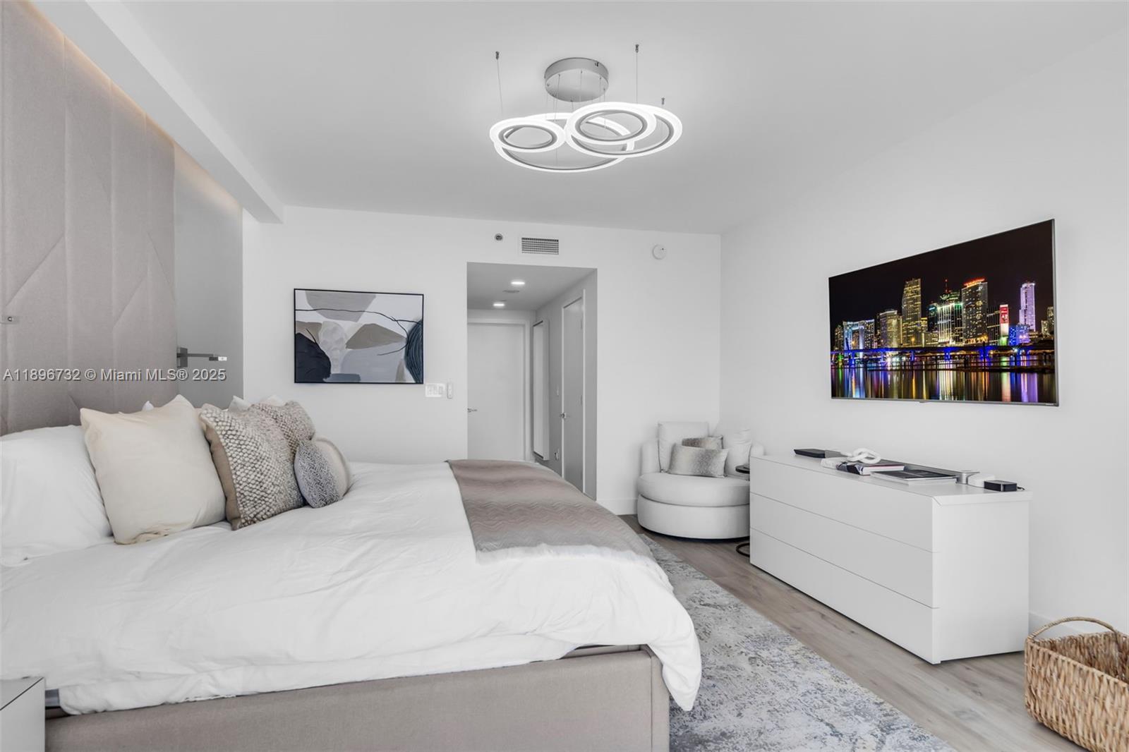 OCEAN TOWER TWO CONDO - Residential