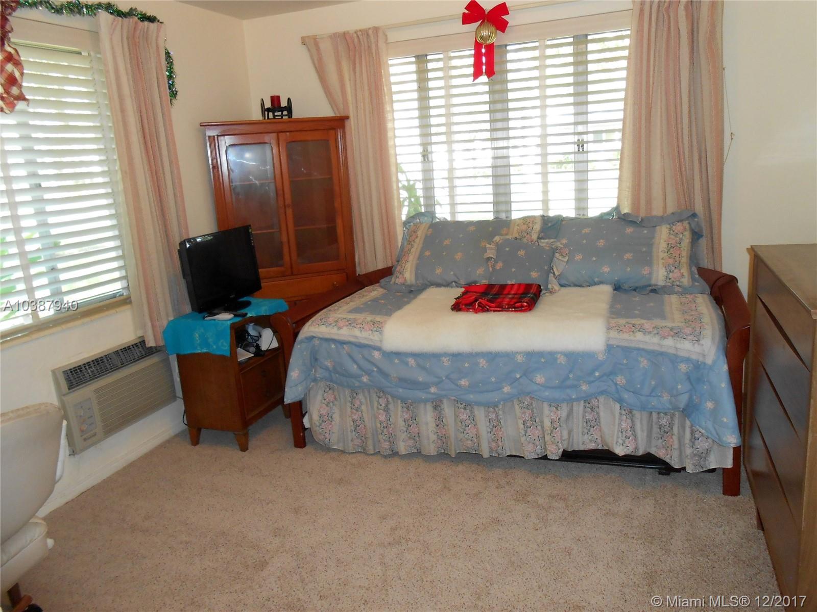 MIAMI SHORES SEC 1 AMD - Residential