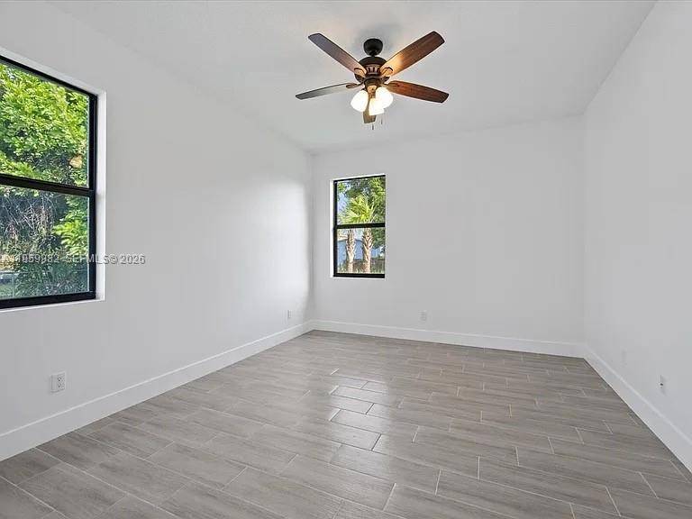 INLET GROVE - Residential