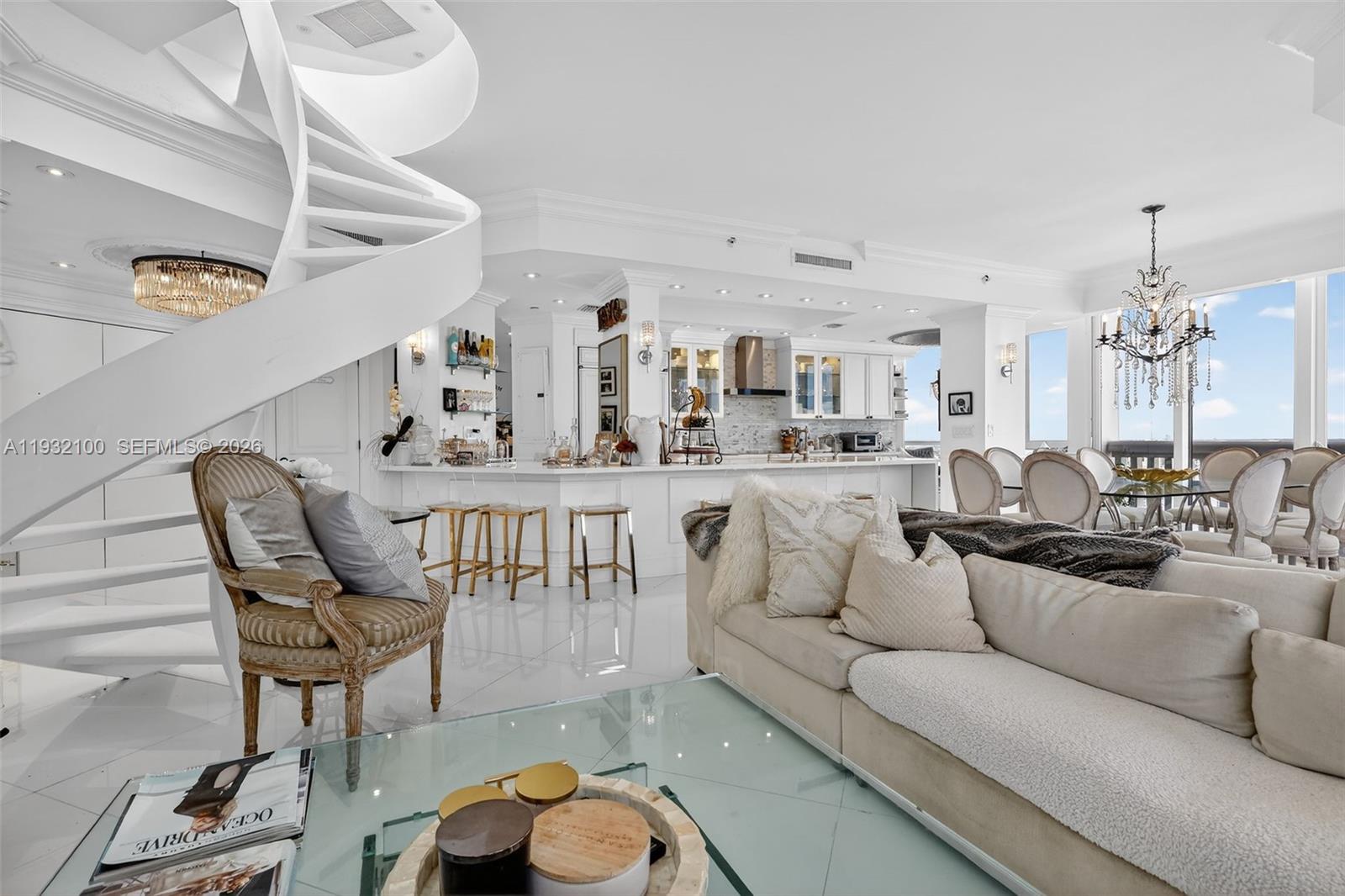 1000 ISL BLVD WILLIAMS IS - Residential