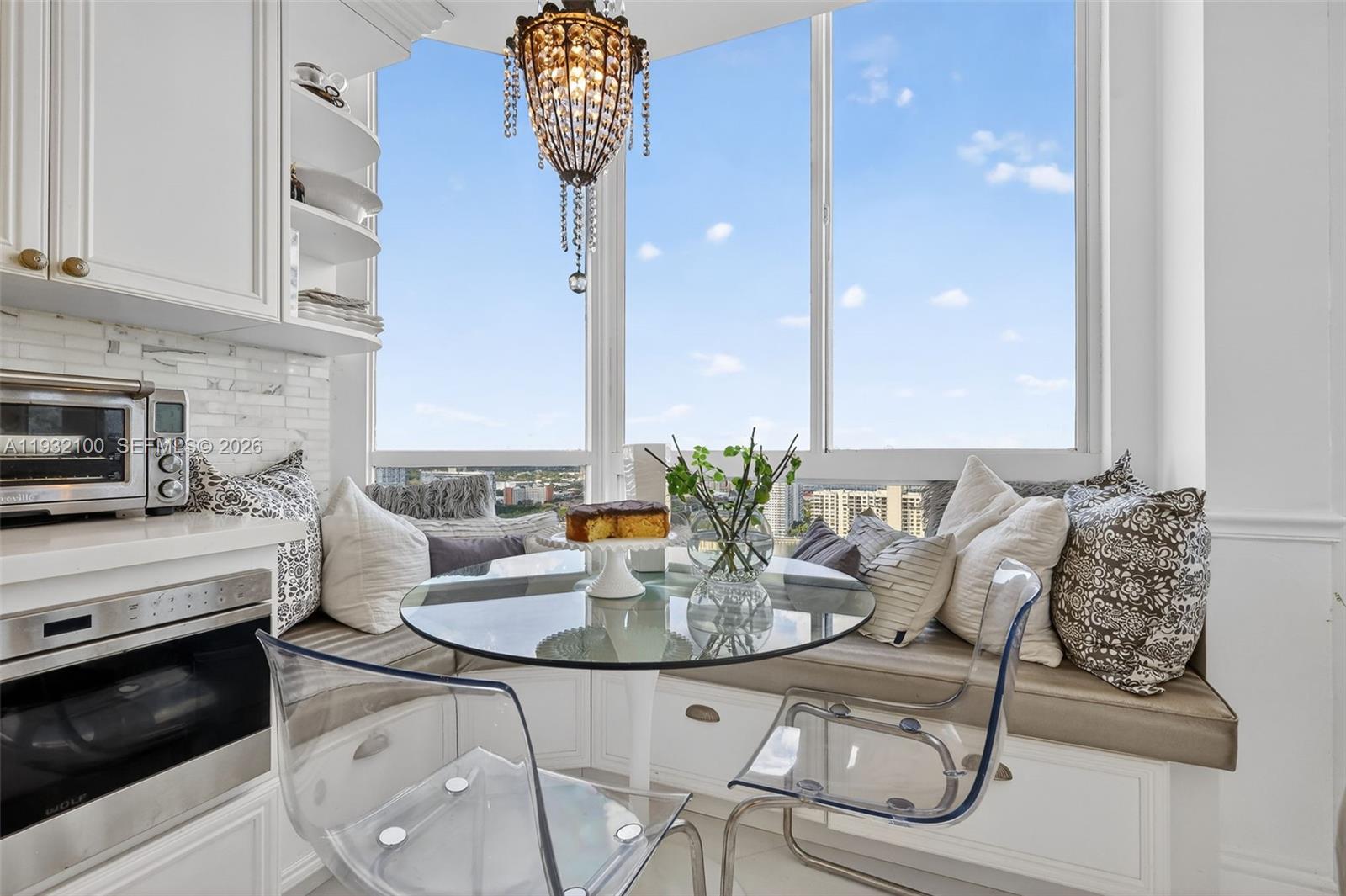 1000 ISL BLVD WILLIAMS IS - Residential