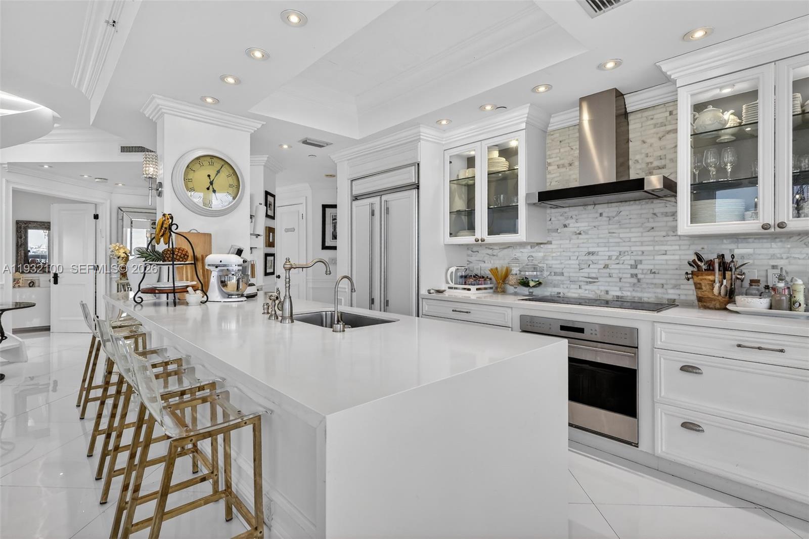 1000 ISL BLVD WILLIAMS IS - Residential