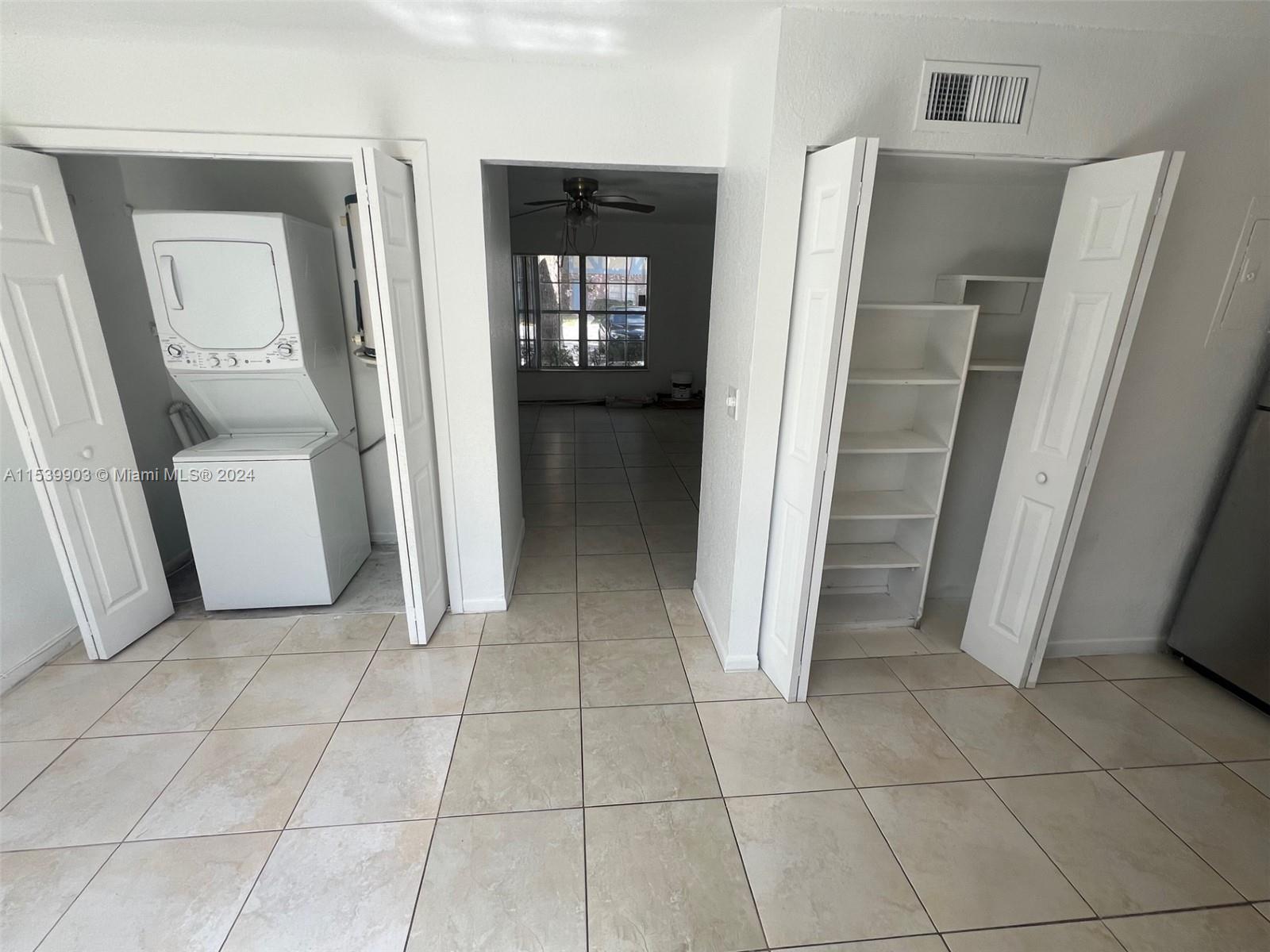 CROSS BRIAR 1 CONDO - Residential Lease