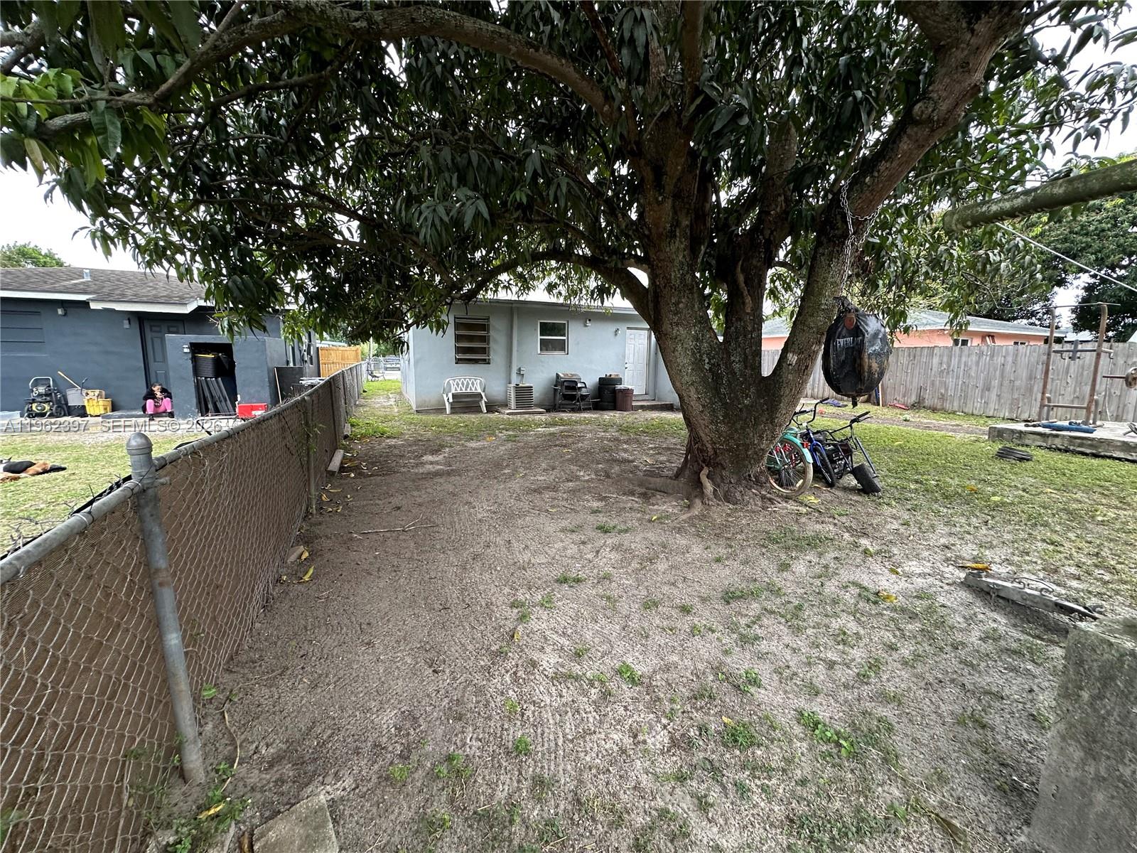 DIXIE HEIGHTS GARDEN - Residential