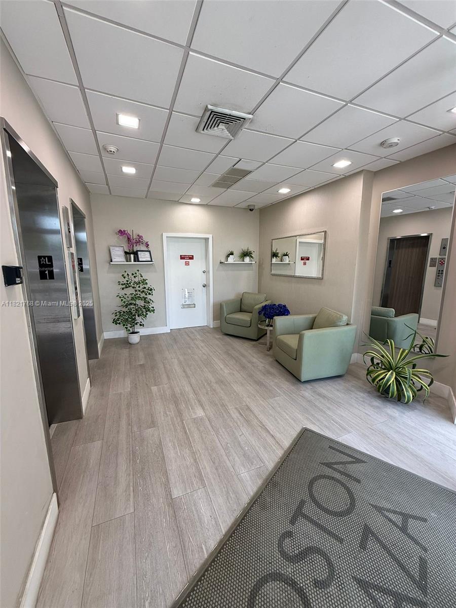 BOSTON PLAZA CONDO - Residential Lease