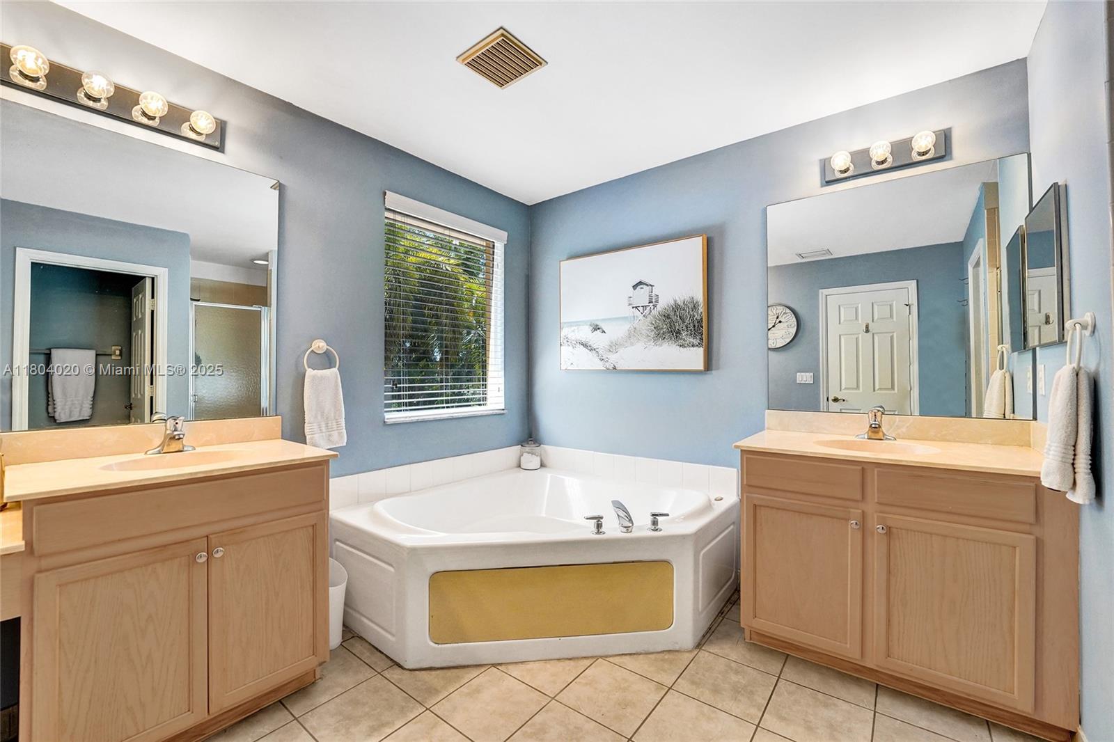 ISLES AT WESTON - Residential