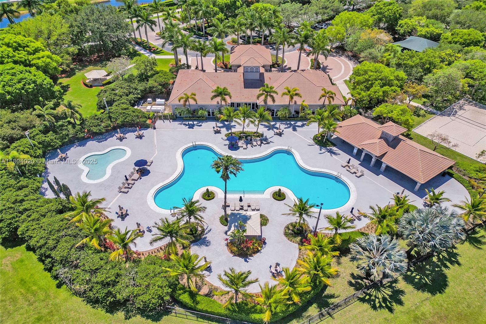 Property for Sale at 4470 E Seneca Ave, Weston, Broward County, Florida - Bedrooms: 5 
Bathrooms: 4  - $1,025,000