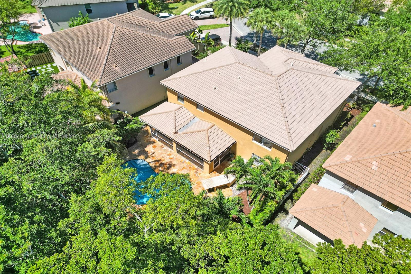 ISLES AT WESTON - Residential