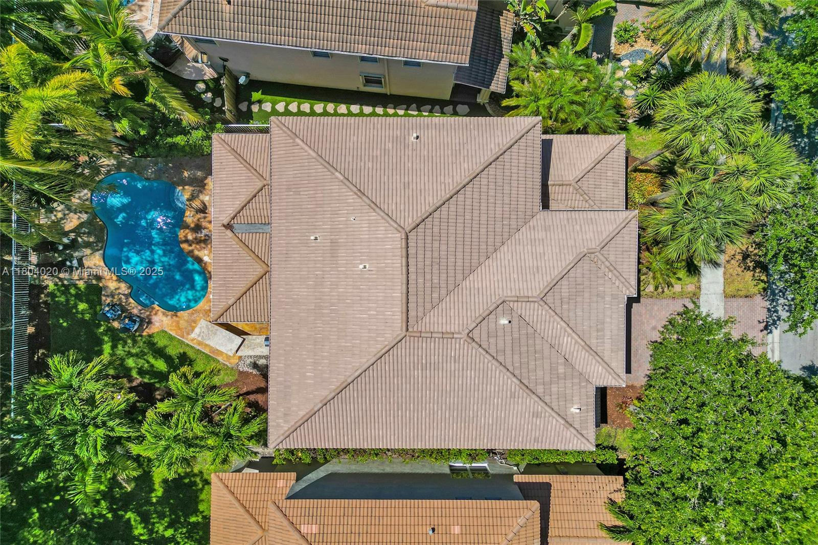 ISLES AT WESTON - Residential
