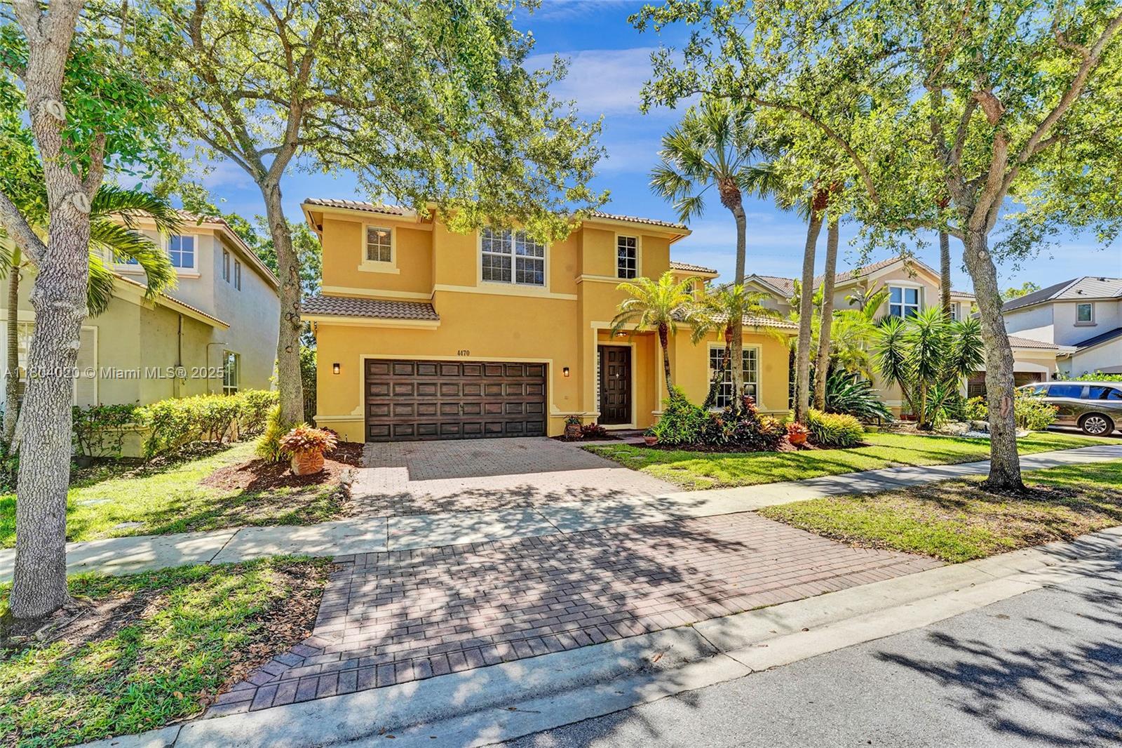 ISLES AT WESTON - Residential
