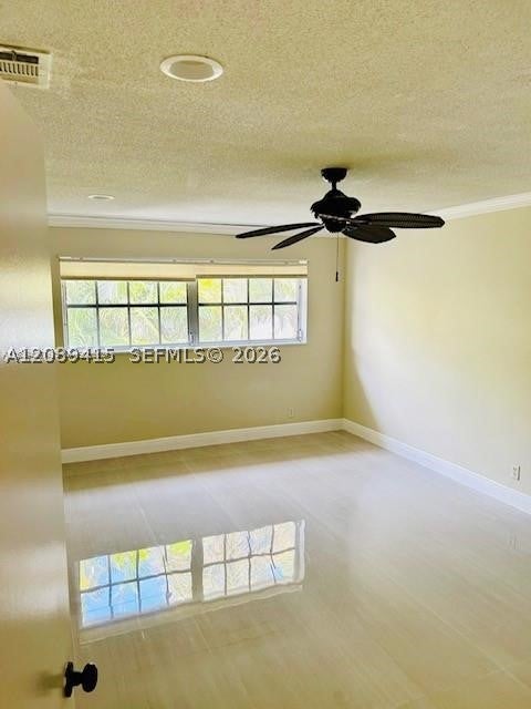 148 Yacht Club Dr 7