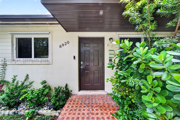 8920 SW 197TH ST, CUTLER BAY, FL 33157 - Image da85af45bbda038565a95bc65defc18e/2990140655