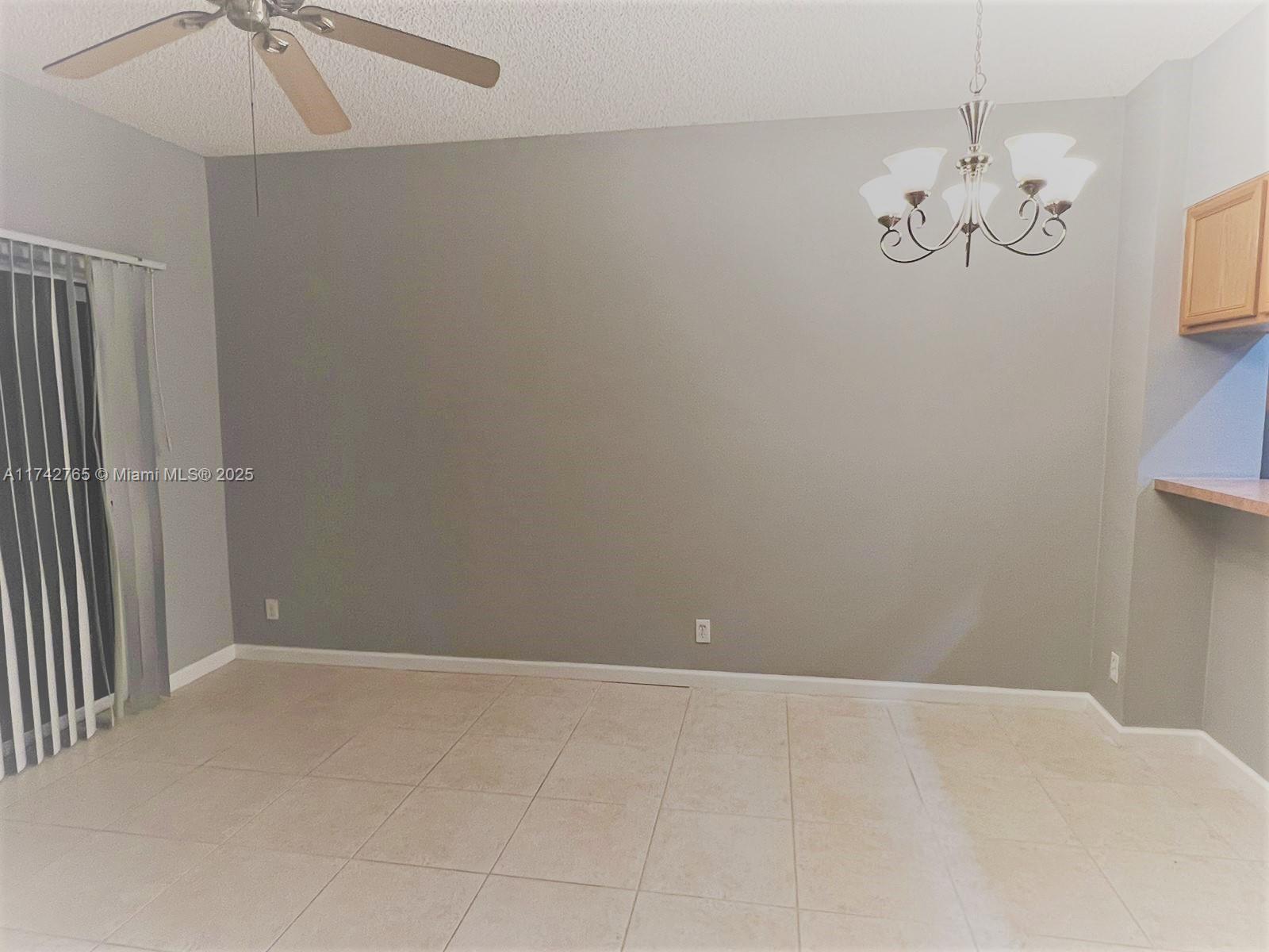 PALMBROOKE TOWNHOMES - Residential Lease